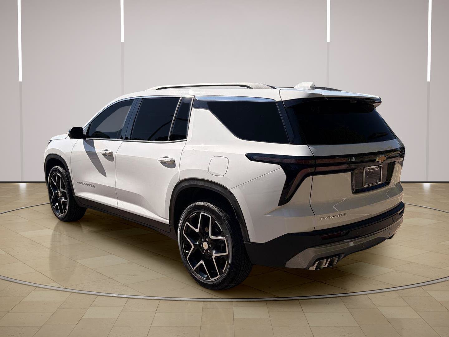 New 2026 Chevrolet Traverse LT w/ Driver Confidence Package FWD image 28