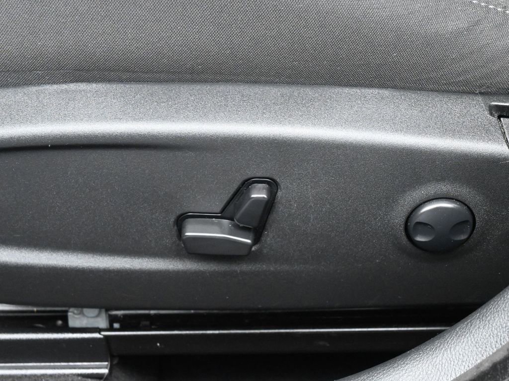 Used 2023 Dodge Charger GT w/ Technology Group image 12