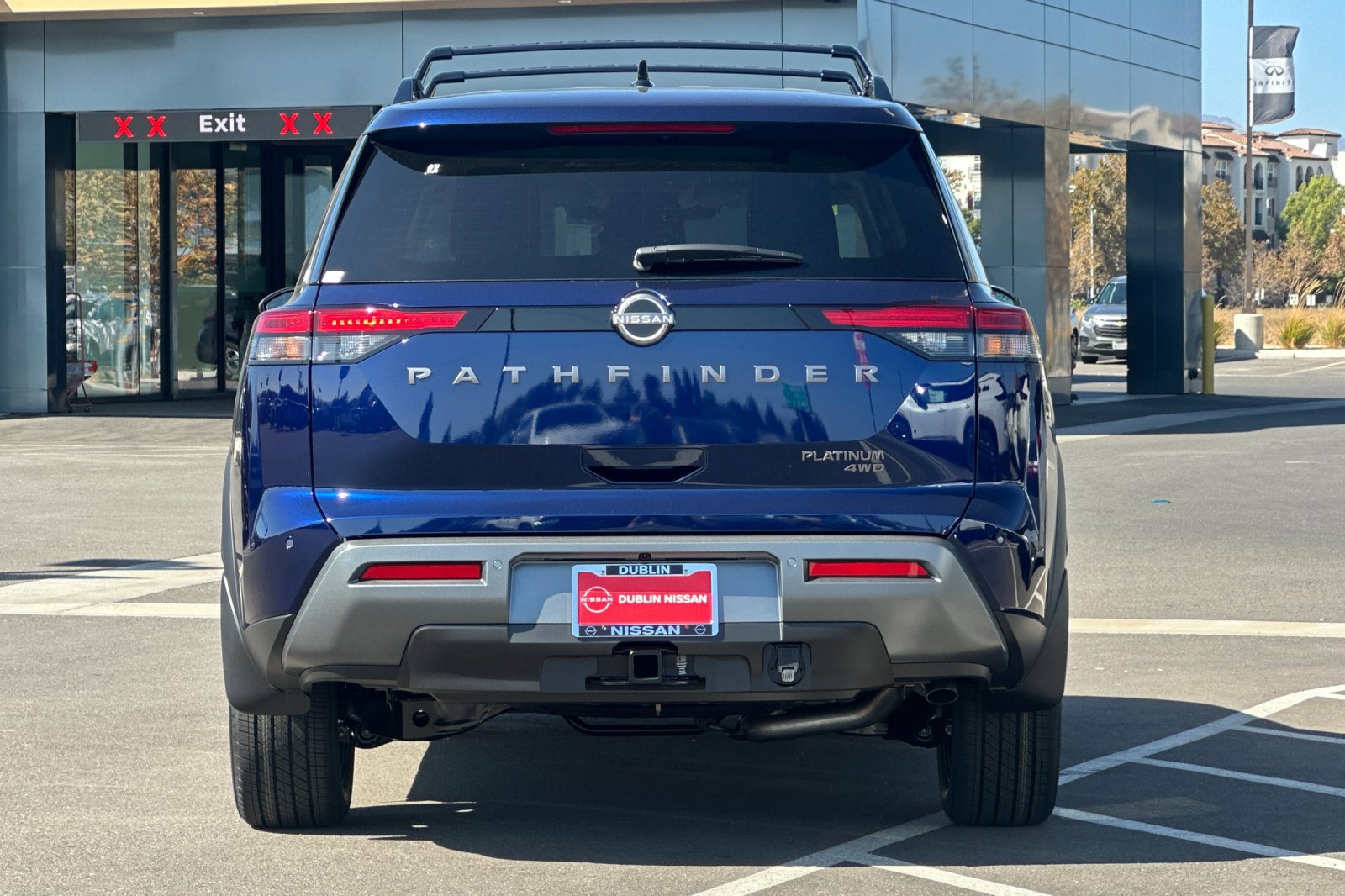 New 2026 Nissan Pathfinder Platinum AWD/4WD image 5
