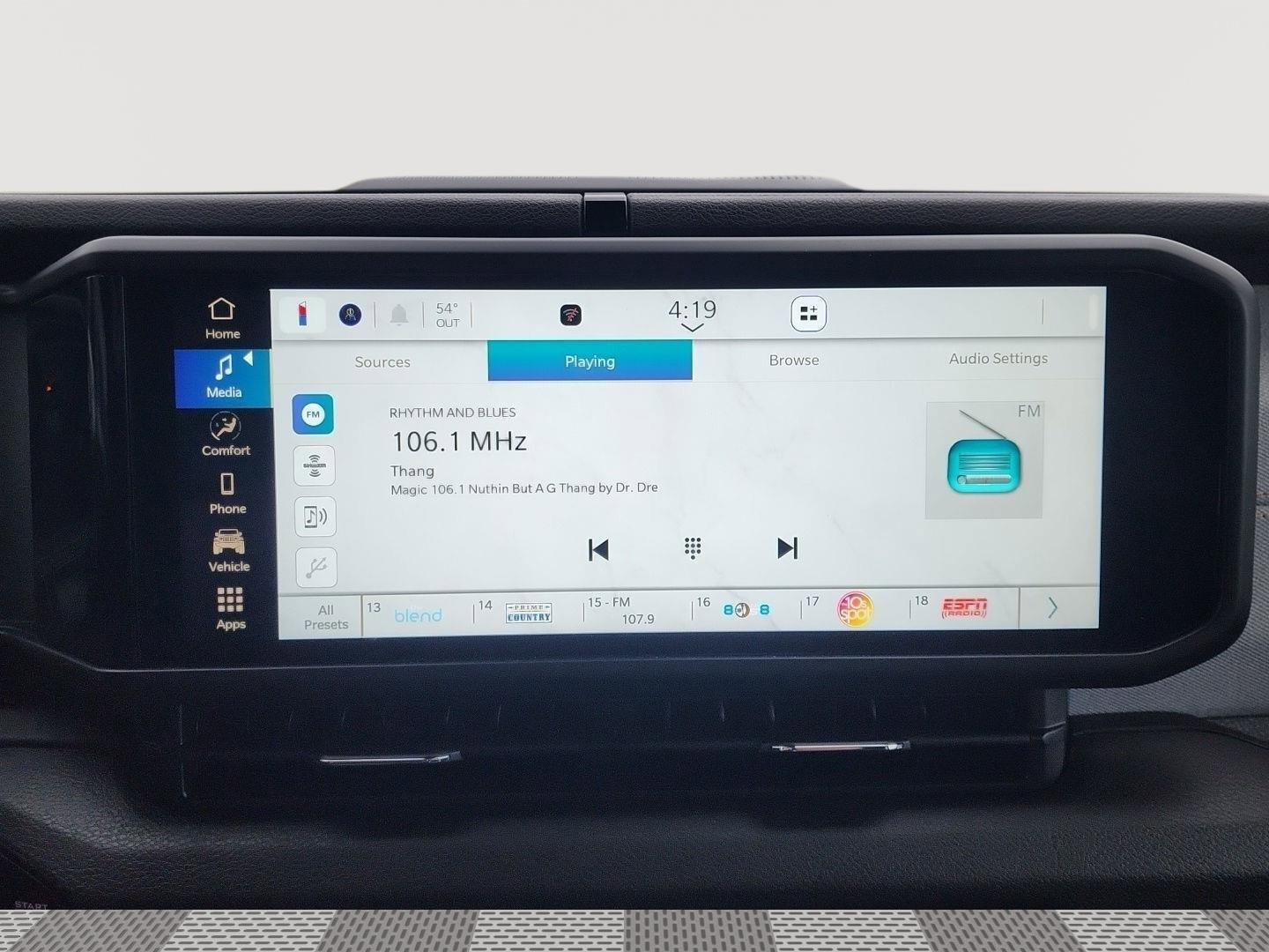 Used 2024 Jeep Wrangler Sport S image 21