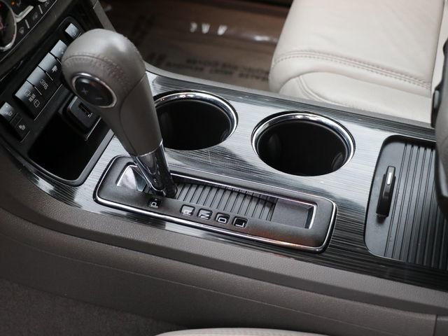 Used 2017 Chevrolet Traverse LT image 29