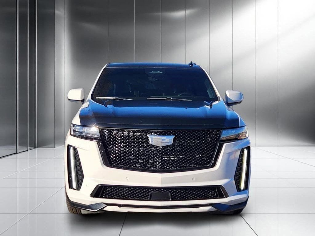 Used 2023 Cadillac Escalade V w/ LPO, ONYX Package image 21