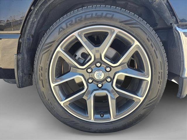 Used 2020 RAM 1500 Big Horn RWD image 19