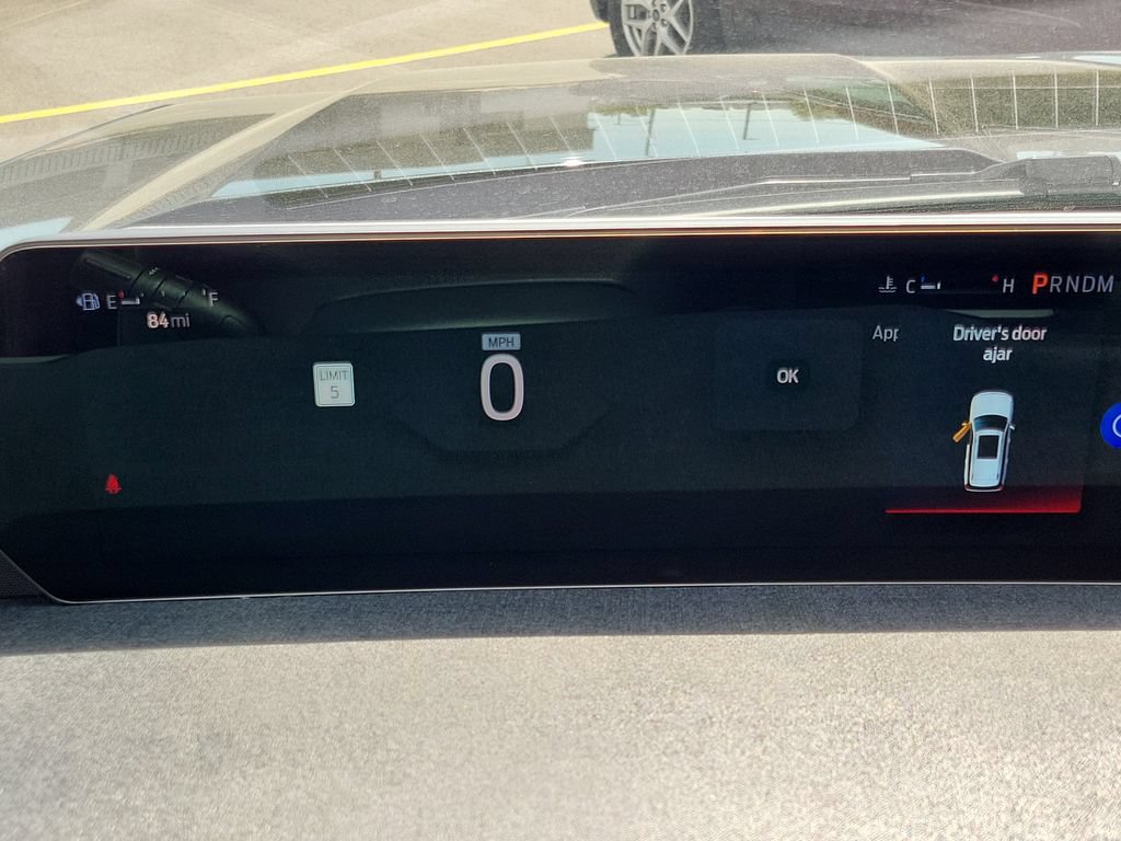 Used 2025 Ford Expedition Active RWD image 29
