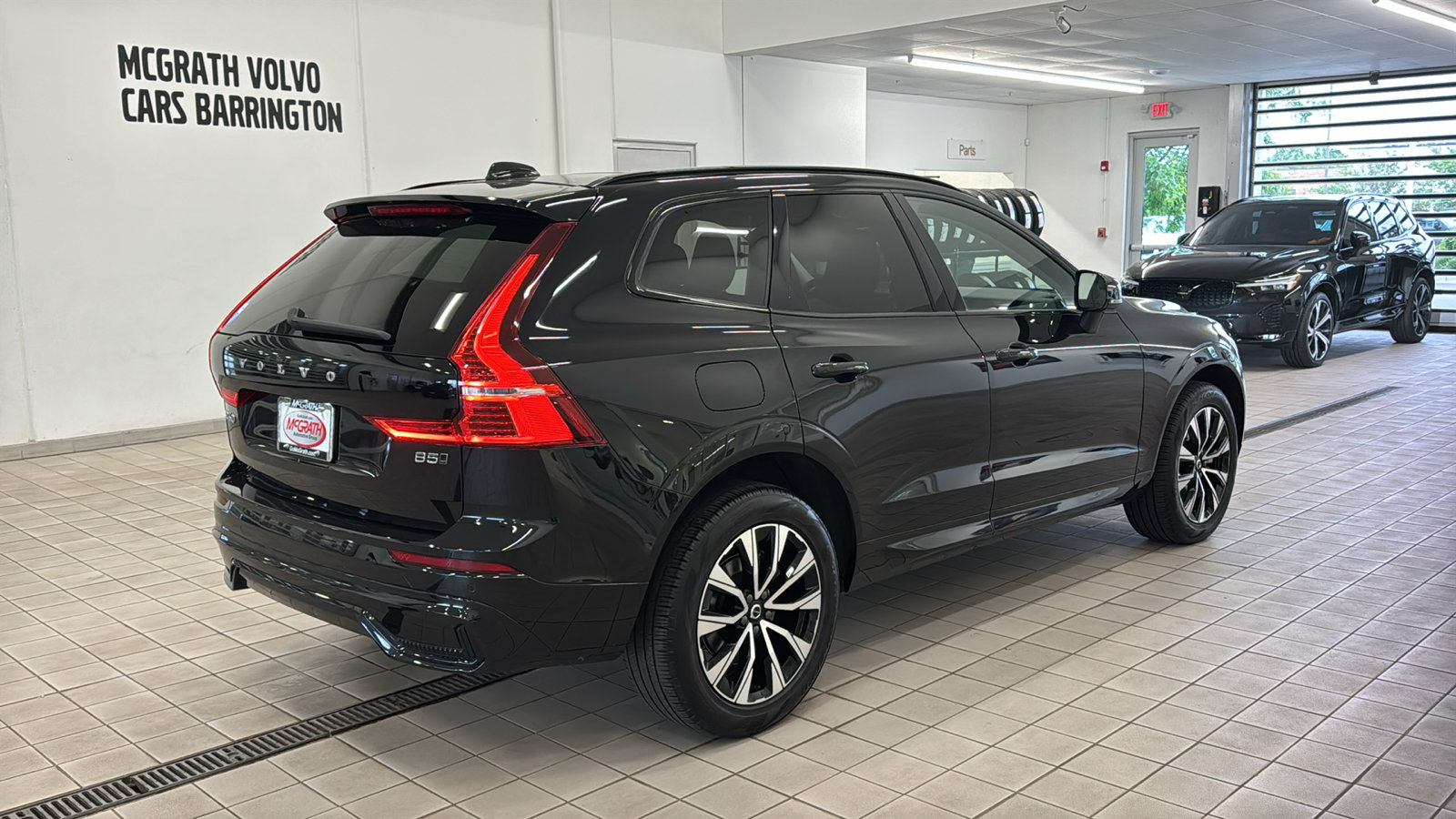 Used 2024 Volvo XC60 B5 Core w/ Climate Package AWD/4WD image 5