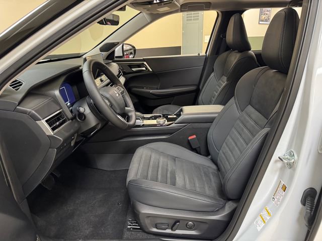 New 2026 Mitsubishi Outlander SE FWD image 8