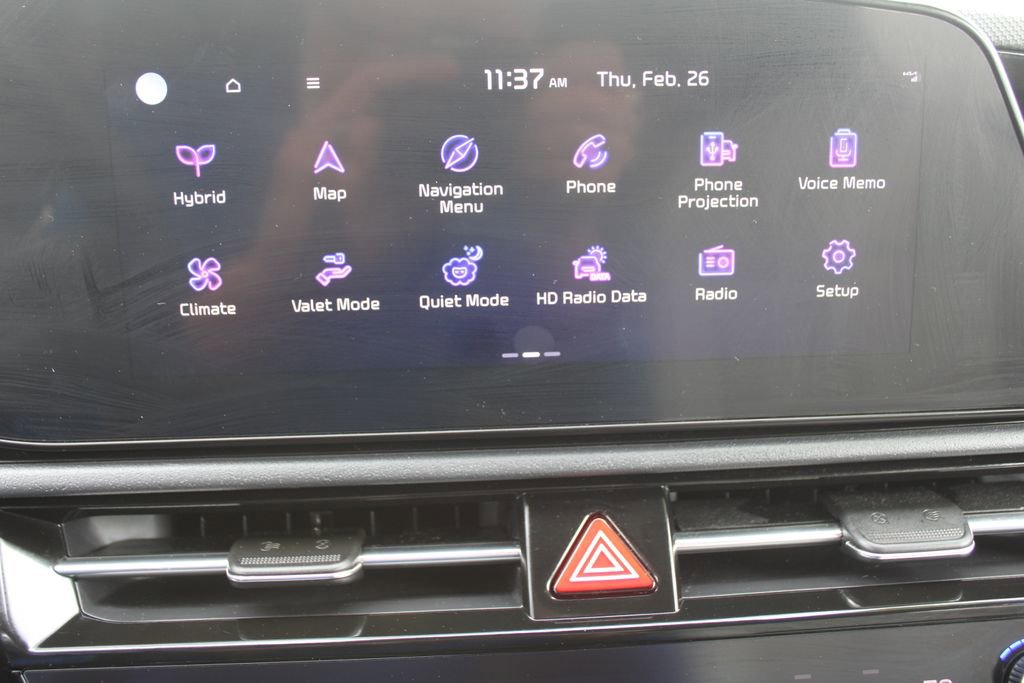 Certified 2024 Kia Niro EX image 44