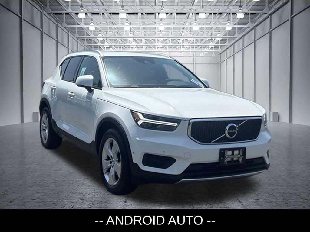 Used 2019 Volvo XC40 T5 Momentum AWD/4WD image 3