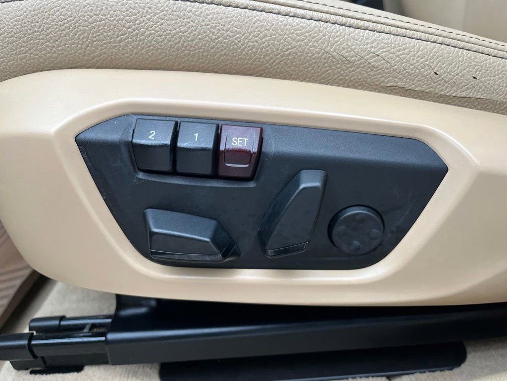 Used 2016 BMW X3 sDrive28i RWD image 10