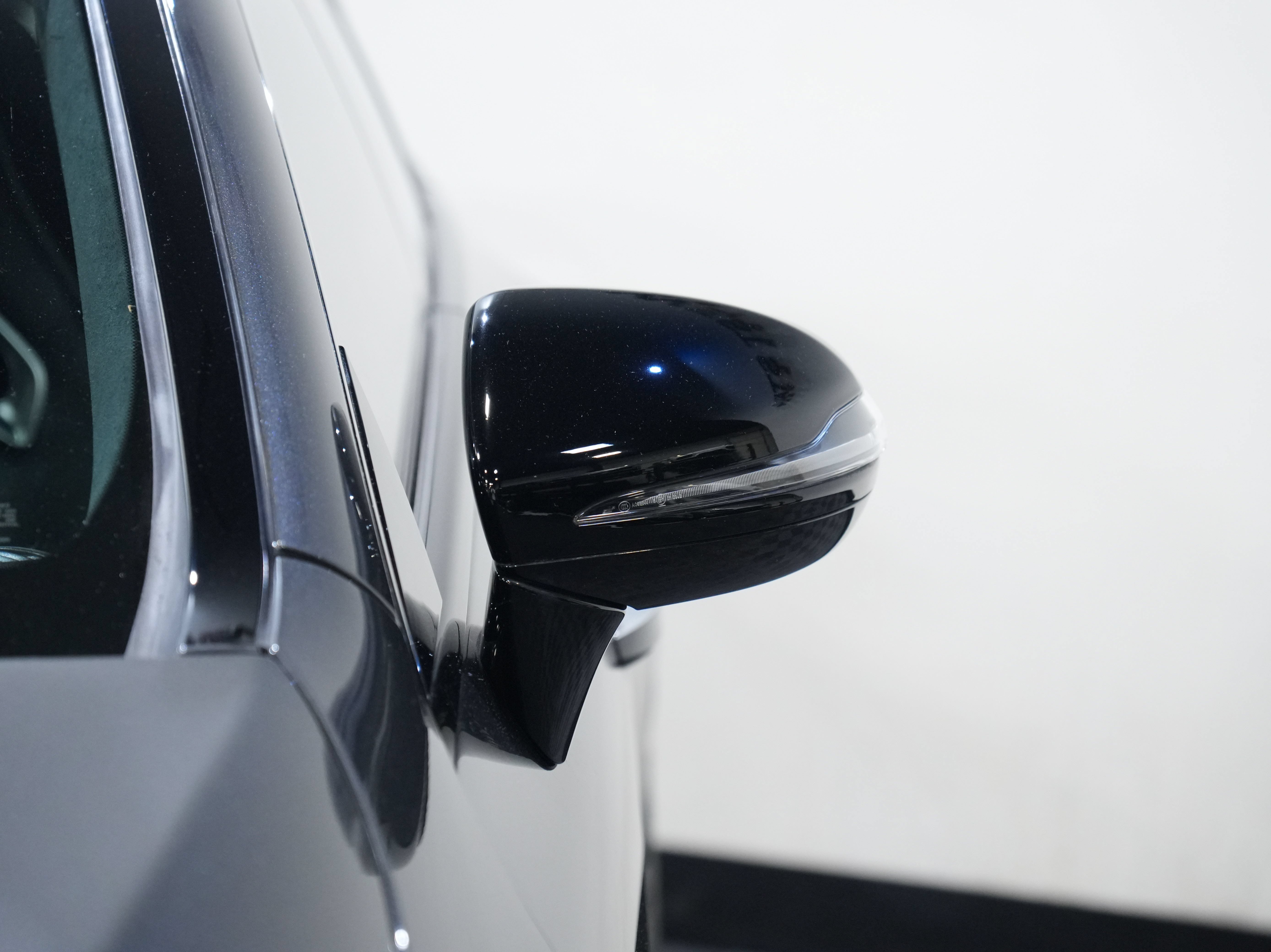 Used 2019 Mercedes-Benz AMG GT 63 S image 11
