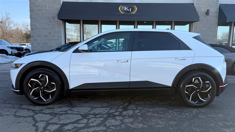 Used 2024 Hyundai Ioniq 5 SEL image 2