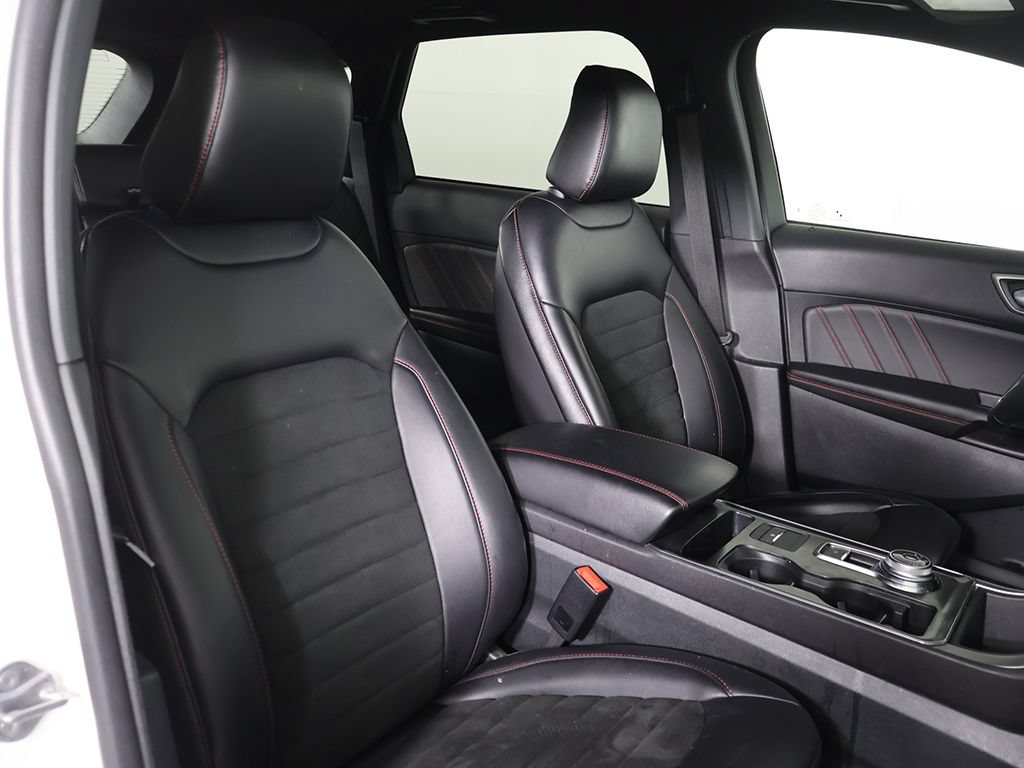Used 2024 Ford Edge ST-Line AWD/4WD image 28
