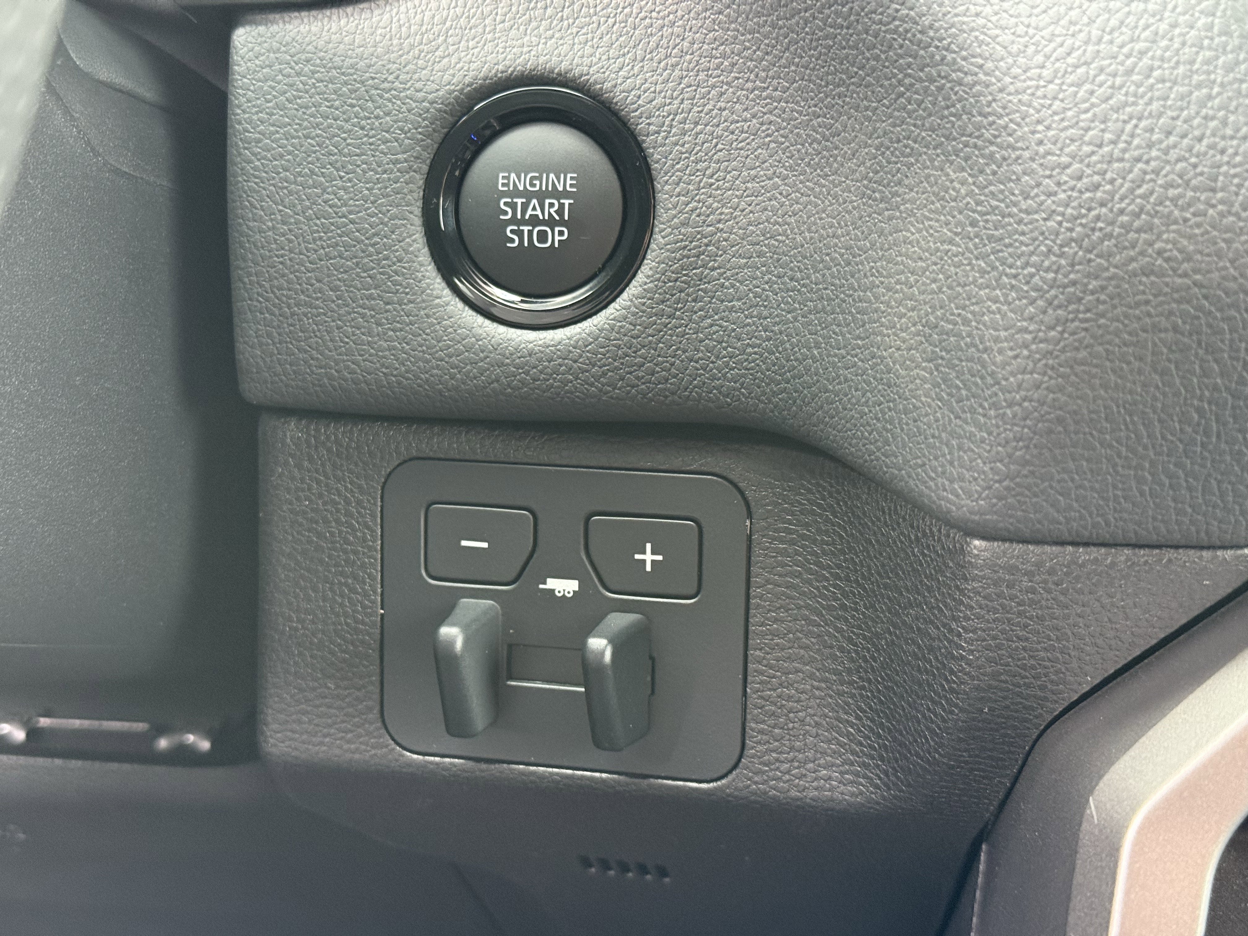 New 2026 Toyota Tundra Limited w/ Power Package image 17