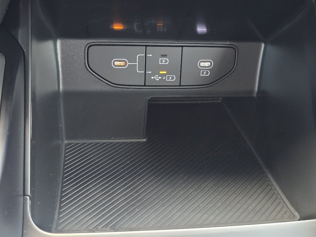 New 2026 Kia Sorento LX FWD image 11