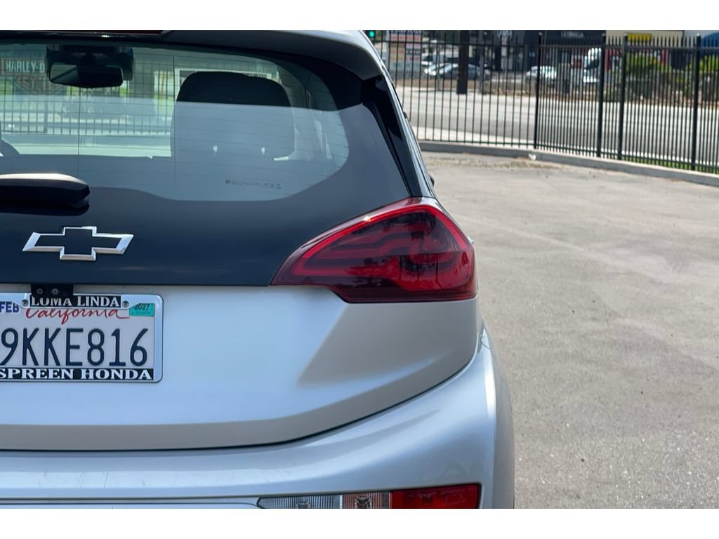Used 2017 Chevrolet Bolt Premier w/ Driver Confidence II Package FWD image 45