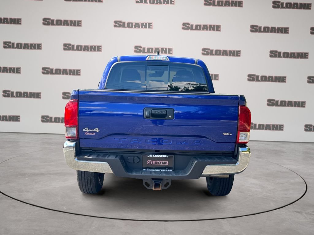 Used 2023 Toyota Tacoma SR5 AWD/4WD image 4