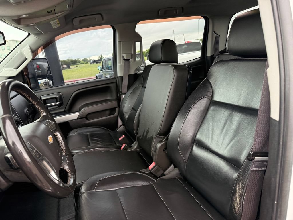 Used 2016 Chevrolet Silverado 2500 LT w/ LT Convenience Package AWD/4WD image 28