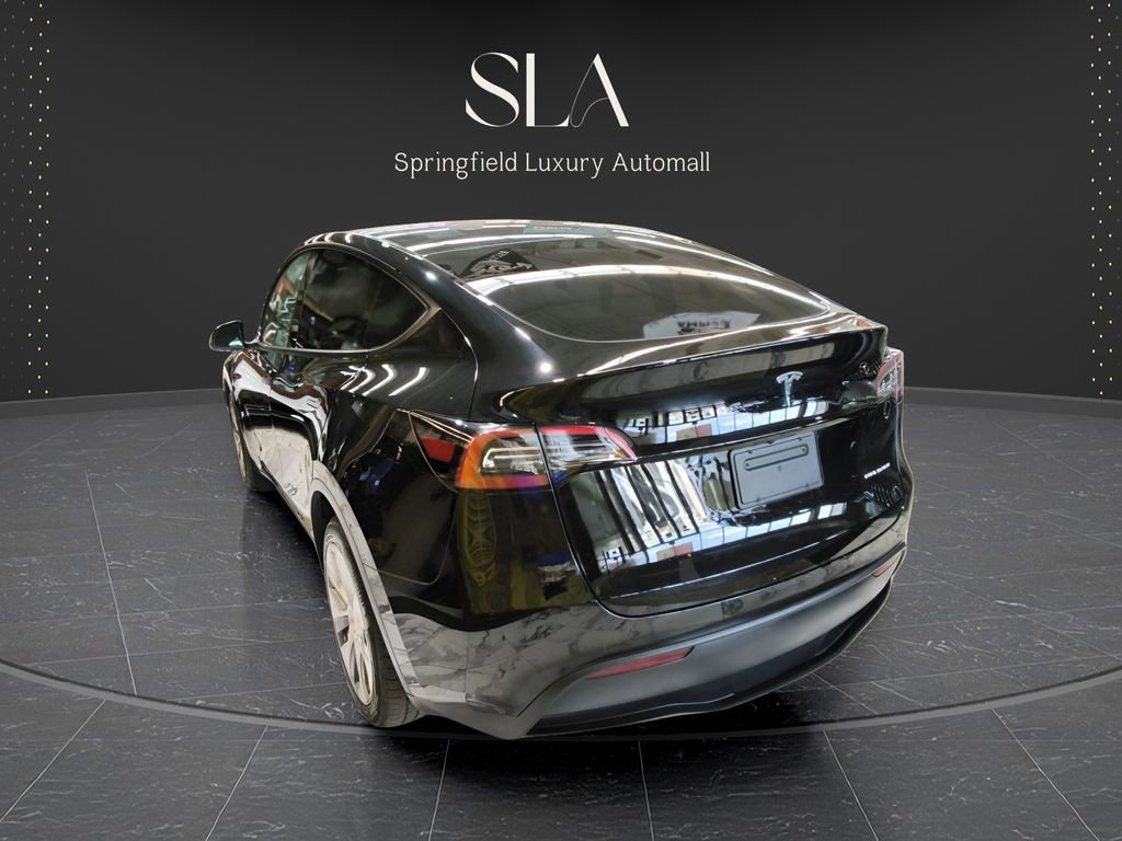 Used 2023 Tesla Model Y Long Range AWD/4WD image 5