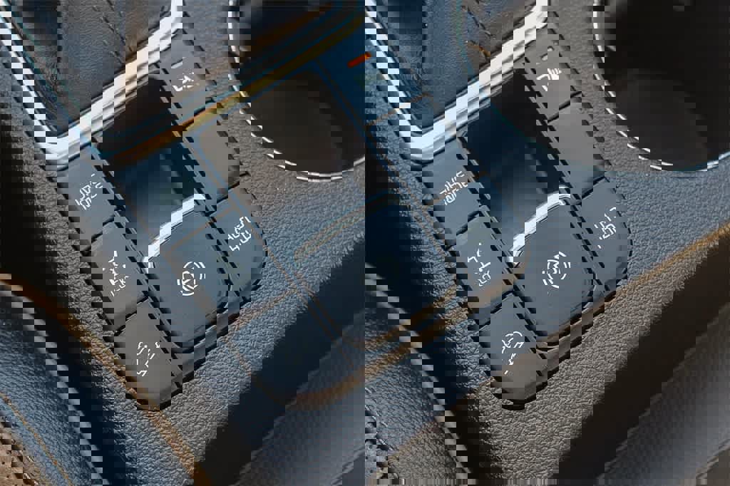 Used 2020 Kia Sportage SX image 36