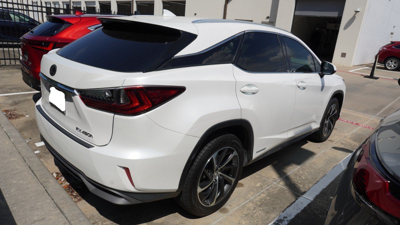 Used 2017 Lexus RX 450h AWD w/ Luxury Package image 4