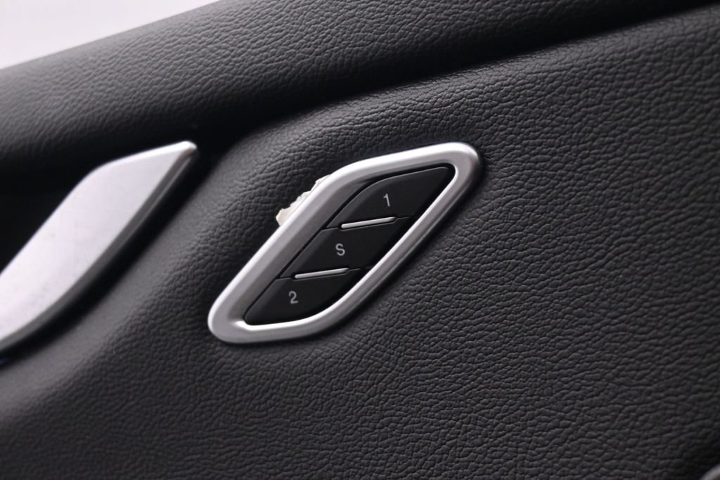 Used 2021 Maserati Ghibli S RWD image 40