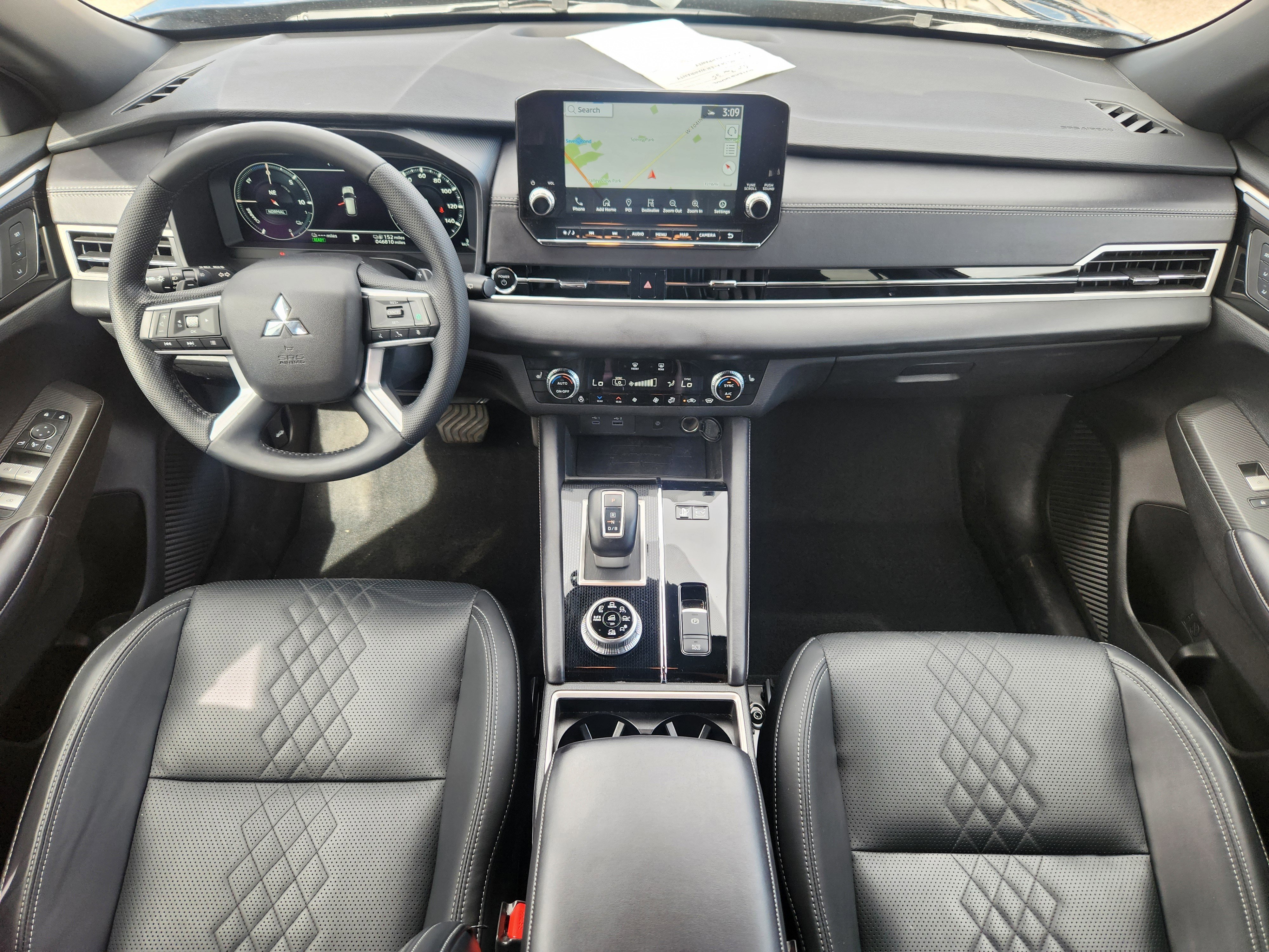 Used 2025 Mitsubishi Outlander SEL AWD/4WD image 21