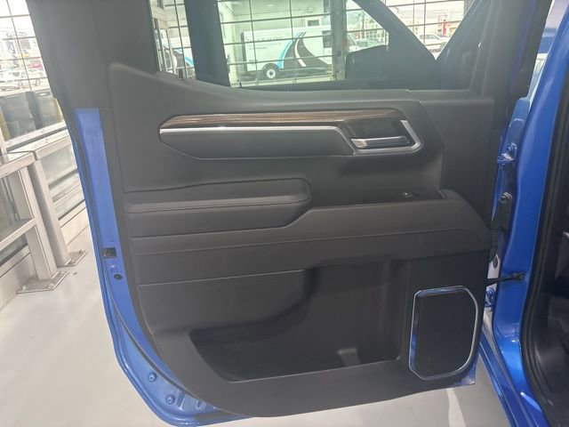 Used 2025 Chevrolet Silverado 1500 LT image 16