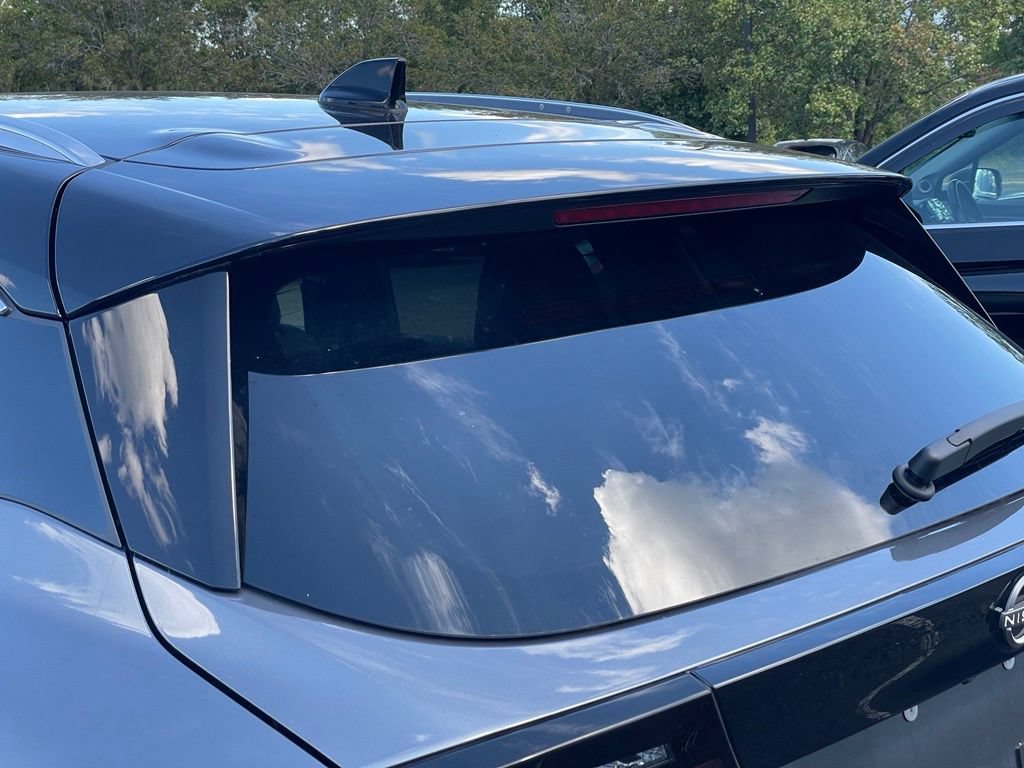 Certified 2025 Nissan Kicks SR AWD/4WD image 28