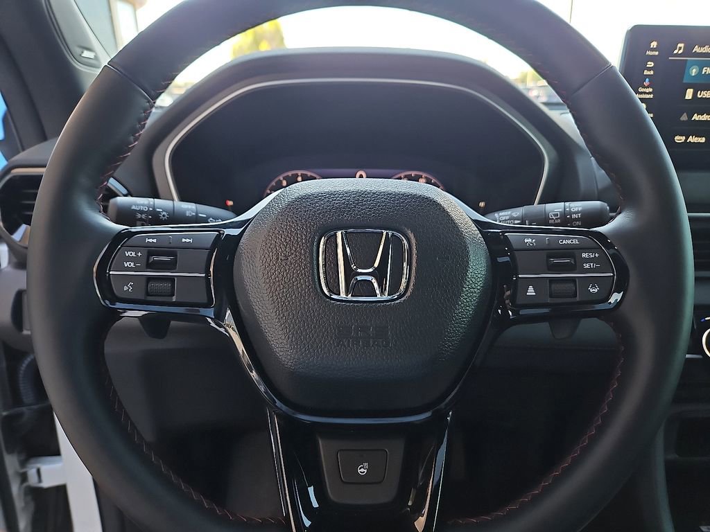 Used 2026 Honda Pilot Black Edition image 30