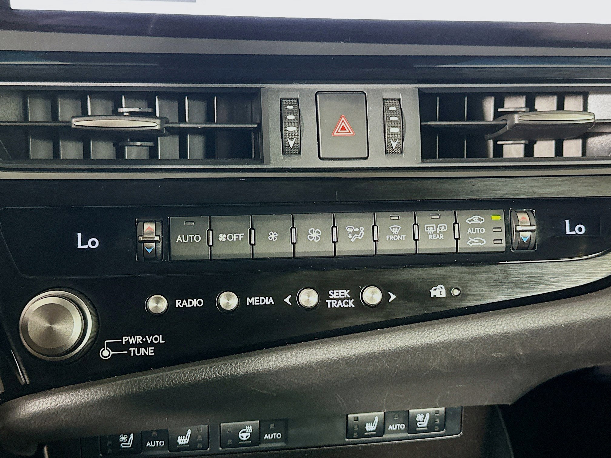 Used 2023 Lexus ES 350 F Sport image 24