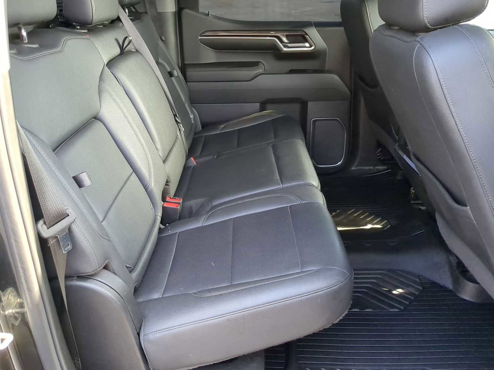 Used 2022 Chevrolet Silverado 1500 LTZ image 28