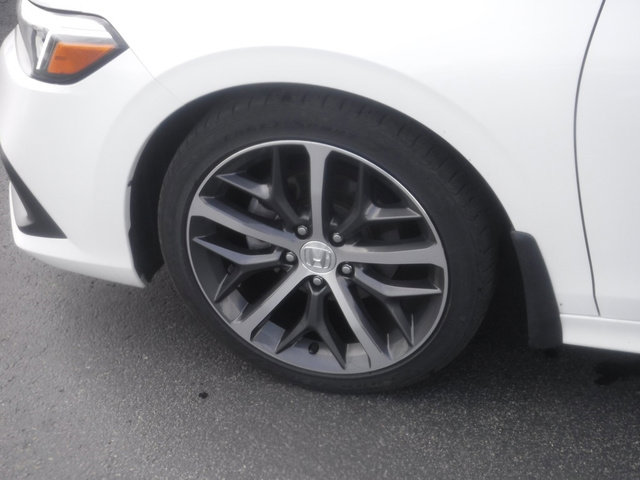 Used 2024 Honda Civic Touring image 4