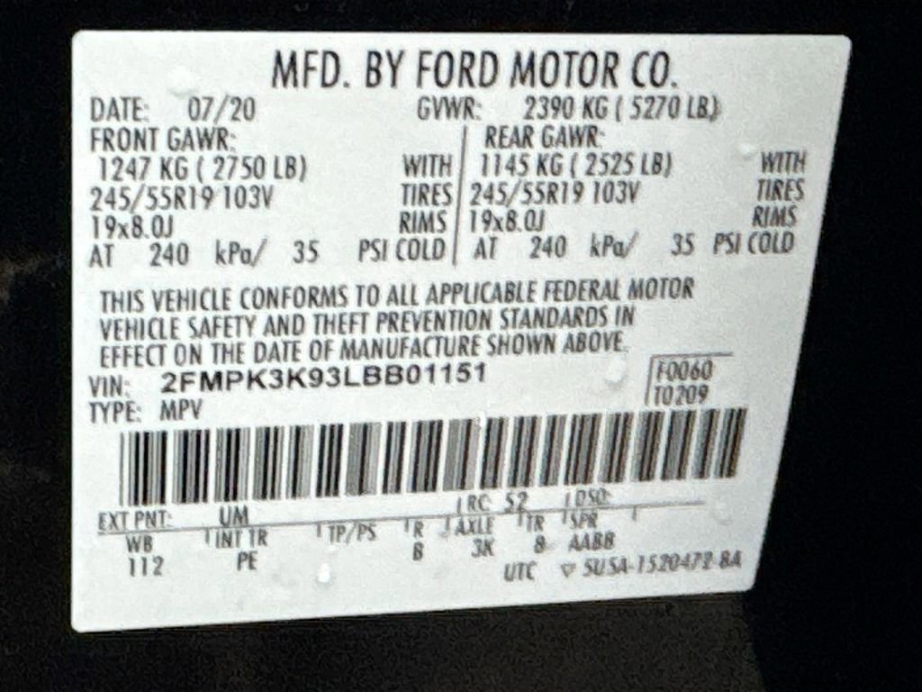 Used 2020 Ford Edge Titanium w/ Equipment Group 301A FWD image 37