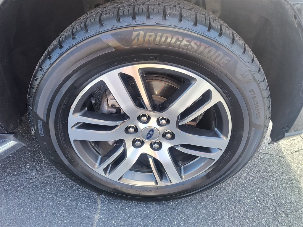 Used 2022 Ford Expedition Max Limited AWD/4WD image 12