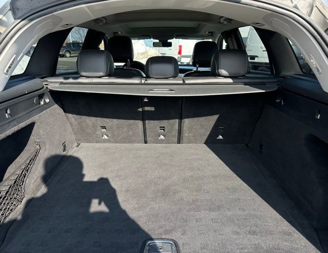 Used 2021 Mercedes-Benz GLC 300 4MATIC image 9