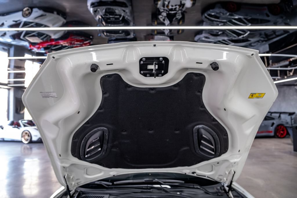 Used 2023 Ferrari Portofino M RWD image 14