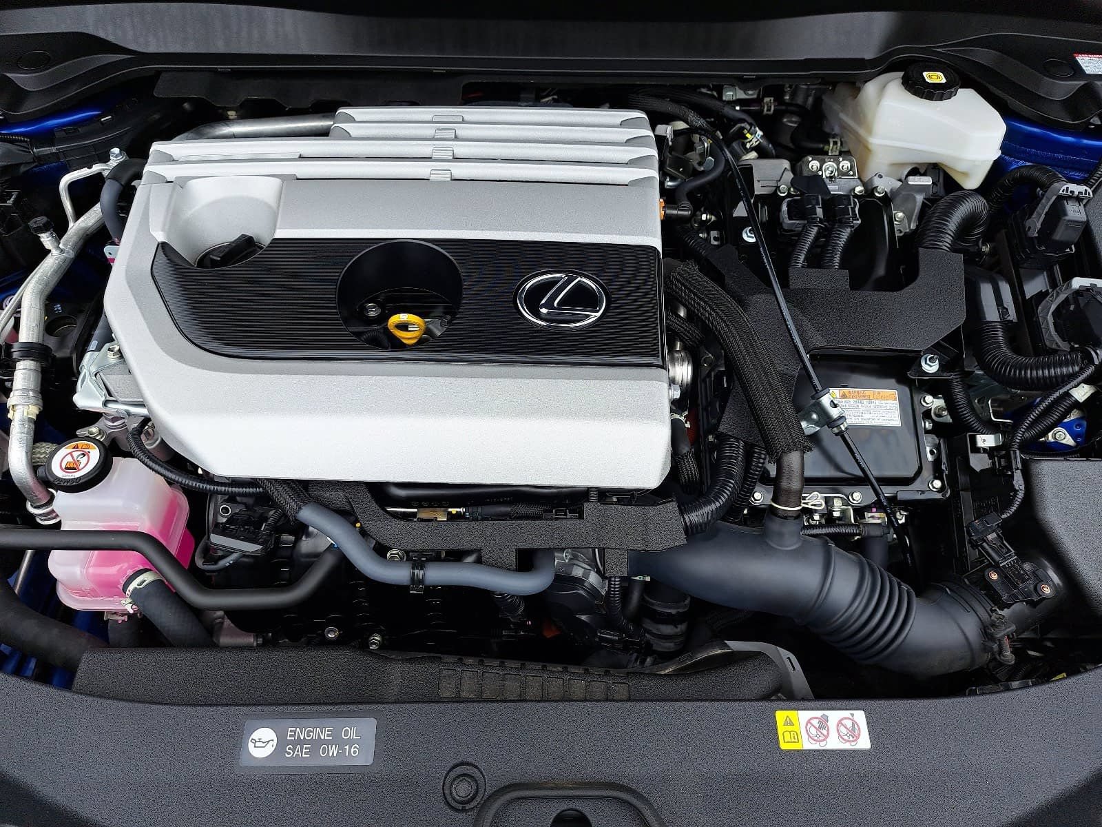 Used 2023 Lexus UX 250h F Sport w/ Accessory Package (Z2) FWD image 32