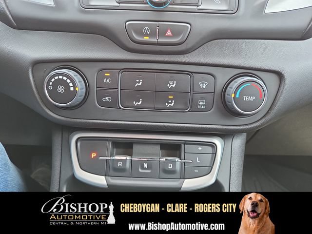 Used 2024 GMC Terrain SLE w/ LPO, Floor Liner Package FWD image 17