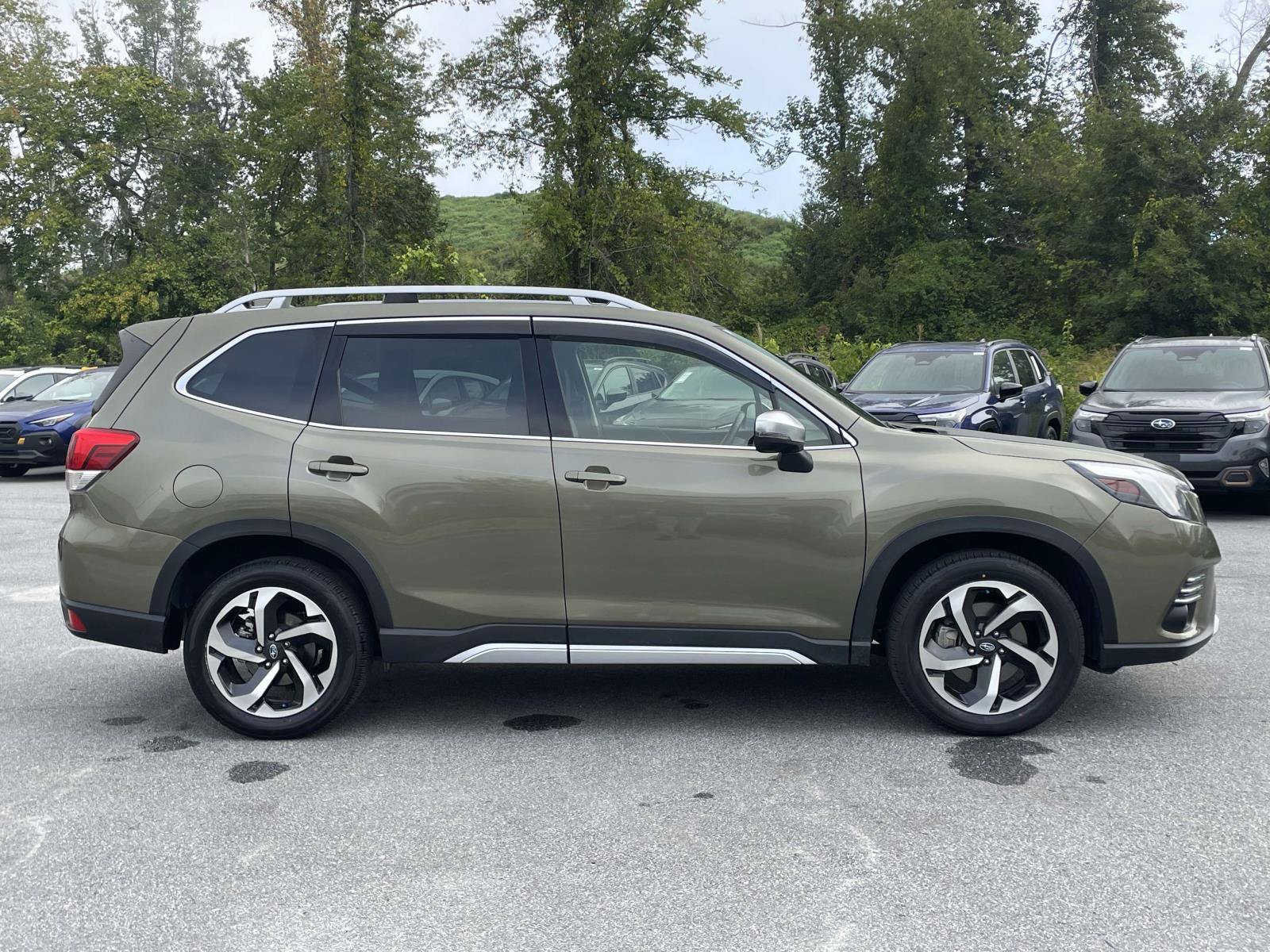 Certified 2023 Subaru Forester Touring w/ Popular Package #3 AWD/4WD image 31
