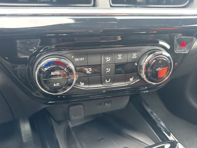 New 2026 Chevrolet Trax RS w/ Sunroof Package image 24