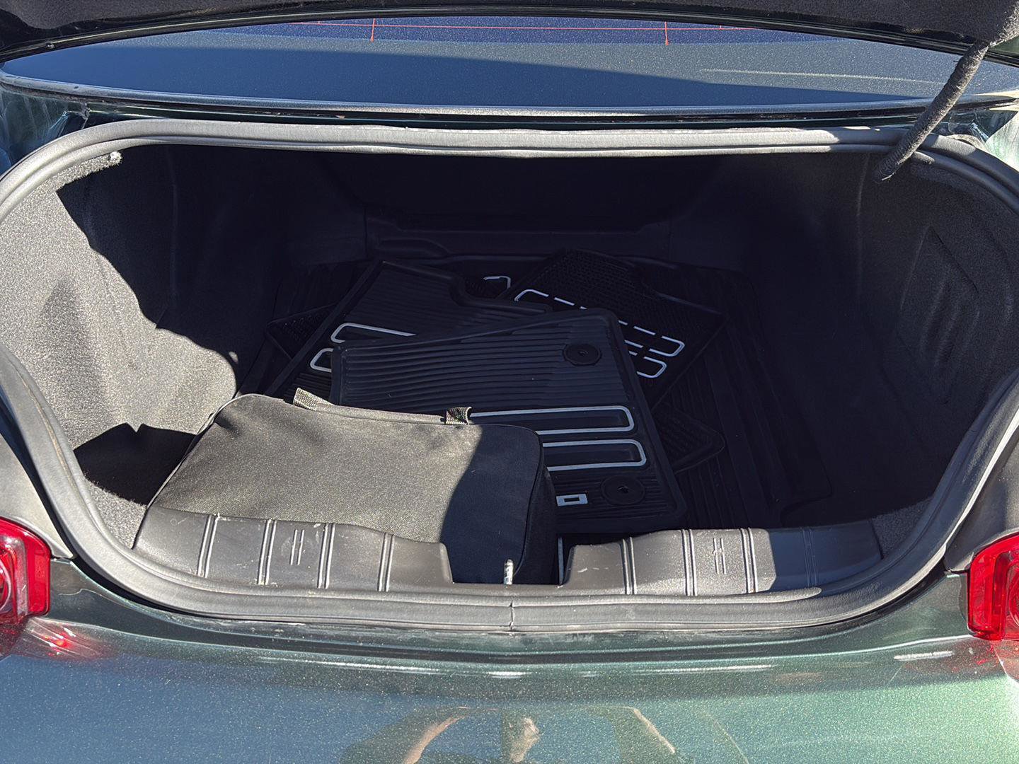 Used 2020 Chevrolet Camaro LT image 7