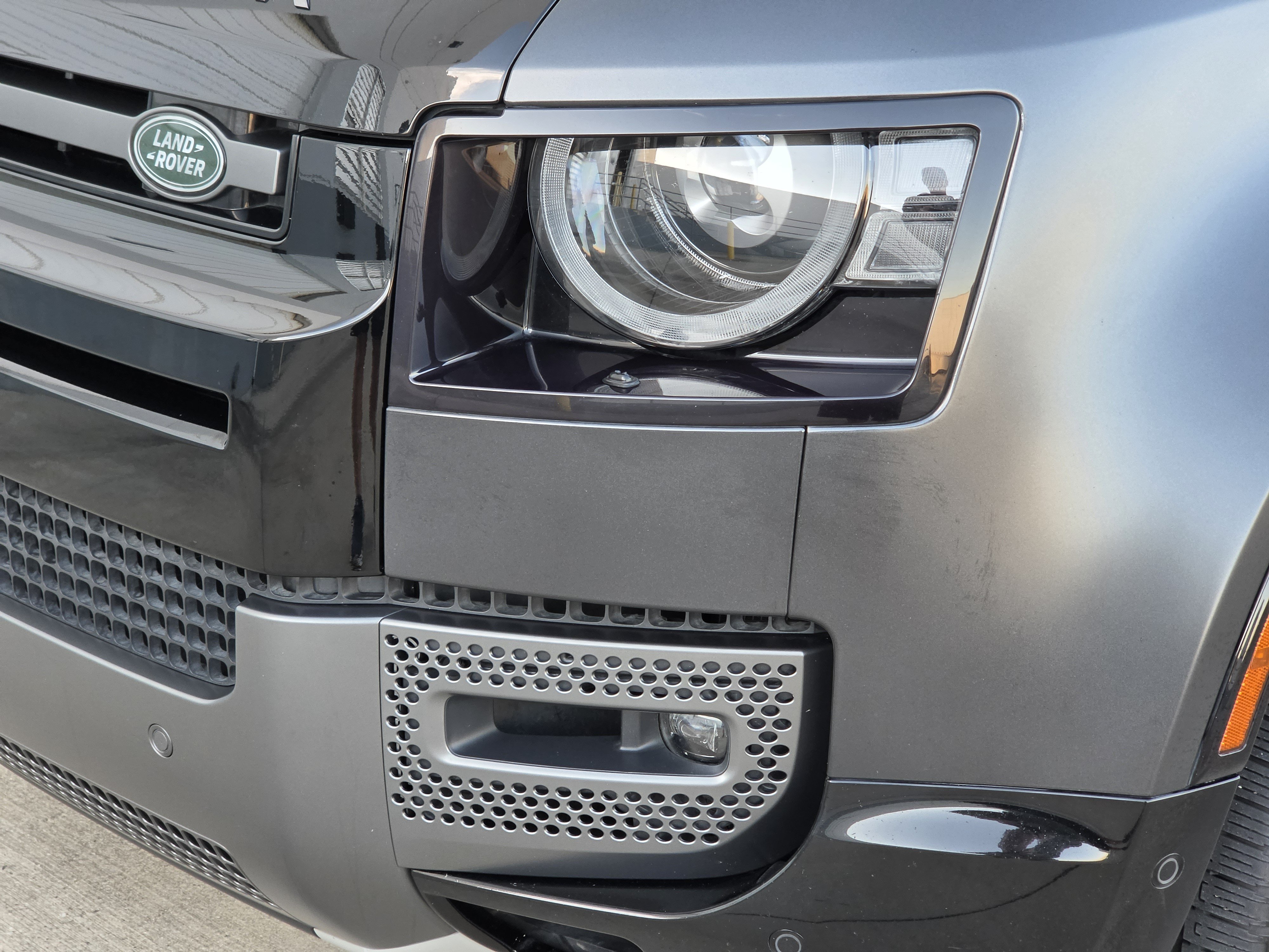 Used 2023 Land Rover Defender 110 Carpathian Edition AWD/4WD image 8