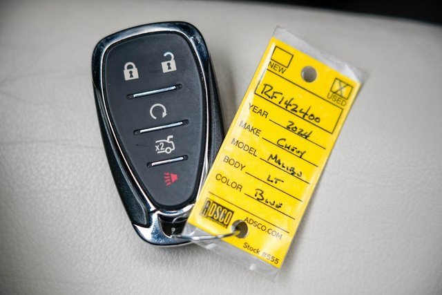 Used 2024 Chevrolet Malibu LT image 34