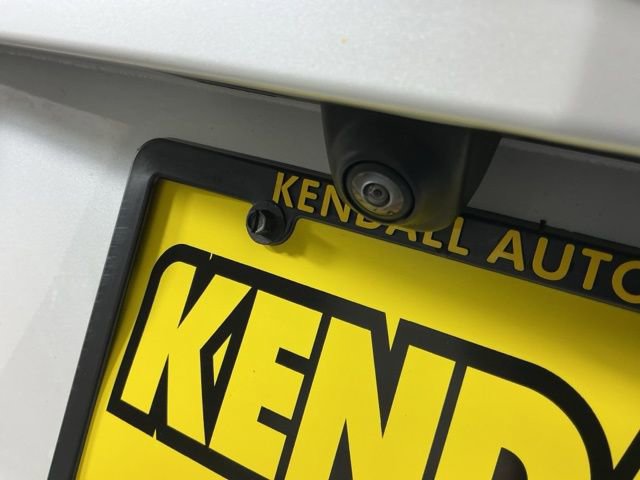 Used 2024 Cadillac XT4 Sport image 9