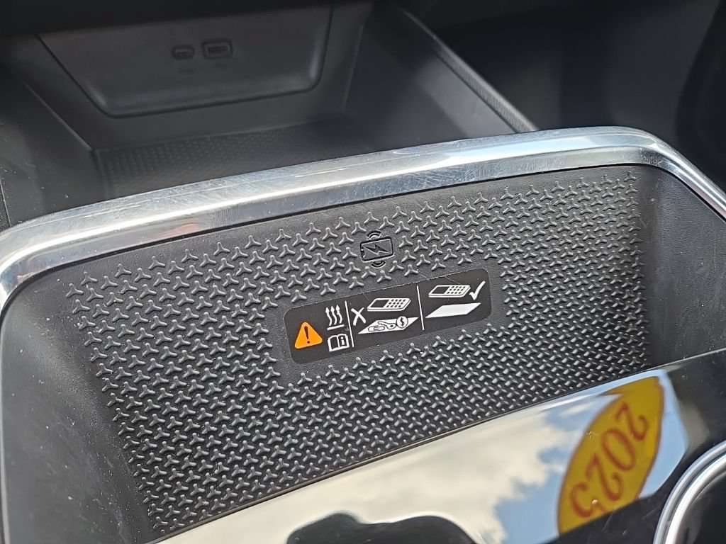 Used 2025 Chevrolet Equinox ACTIV w/ LPO, Floor Liner Package FWD image 46