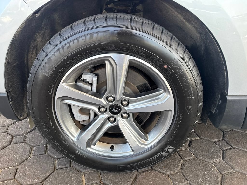Certified 2024 Ford Edge SEL w/ Convenience Package AWD/4WD image 13