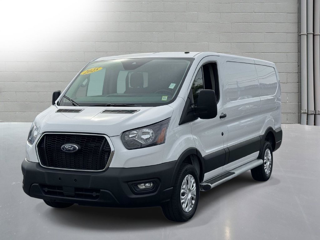 Used 2025 Ford Transit 250 Low Roof w/ Exterior Upgrade Package RWD image 4
