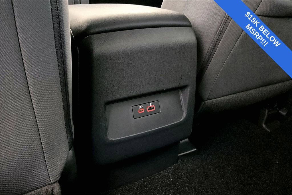 Used 2025 Nissan Frontier S image 32