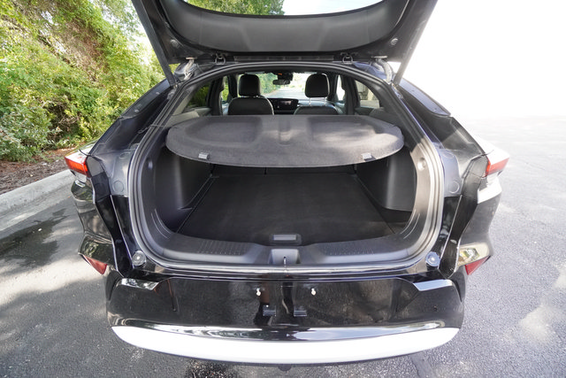 Used 2024 Buick Envista Sport Touring w/ Convenience I Package FWD image 29