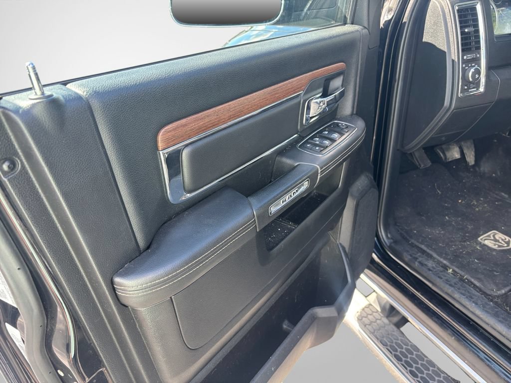 Used 2014 RAM 1500 Laramie w/ Trailer Tow Group AWD/4WD image 14